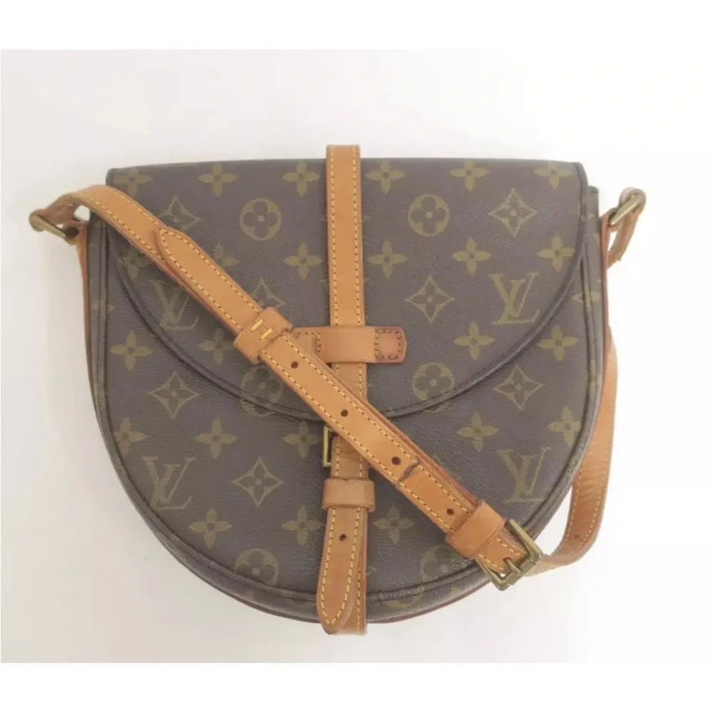 LOUIS VUITTON Chantilly MM Monogram Vintage Crossbody Shoulder Bag - Picture 2 of 15